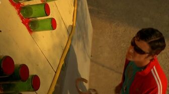 Las Fierbinti S01E01 720p HDTV x264-GBL